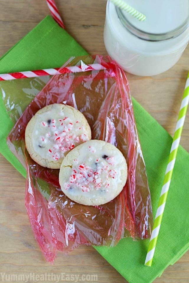 Peppermint Chocolate Chip Sugar Cookies with Mint Glaze | a yummy sugar cookie but without all the work! Peppermint Chocolate Chip Sugar Cookies with Mint Glaze - the perfect cookie for the holidays