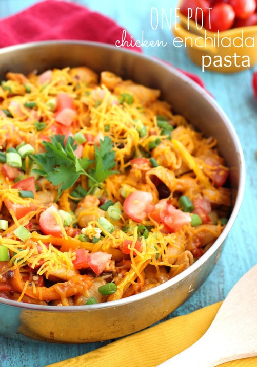 One Pot Chicken Enchilada Pasta from Chelsea's Messy Apron One Pot Chicken Enchilada Pasta from Chelsea's Messy Apron