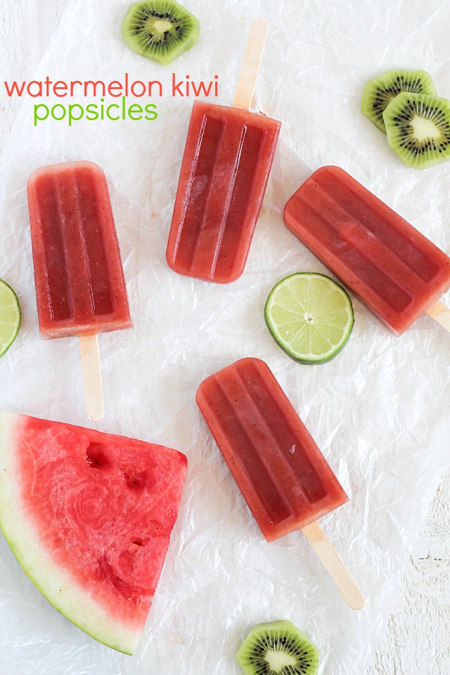 Watermelon Kiwi Popsicles - super easy and delicious popsicles with only four ingredients. Perfect healthy treat for summertime! Watermelon Kiwi Popsicles - super easy and delicious popsicles with only four ingredients. Perfect healthy treat for summertime!