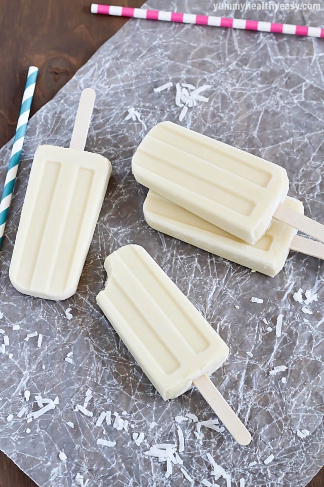 Coconut Vanilla Pudding Pops - easy and delicious homemade pudding pops made using coconut milk. Perfect summertime dessert! #silkcoconut #ad