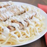Light Chicken Alfredo - vegetarian, healthy, delicious meal the whole family will love! #beyondmeat