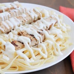Light Chicken Alfredo - vegetarian, healthy, delicious meal the whole family will love! #beyondmeat