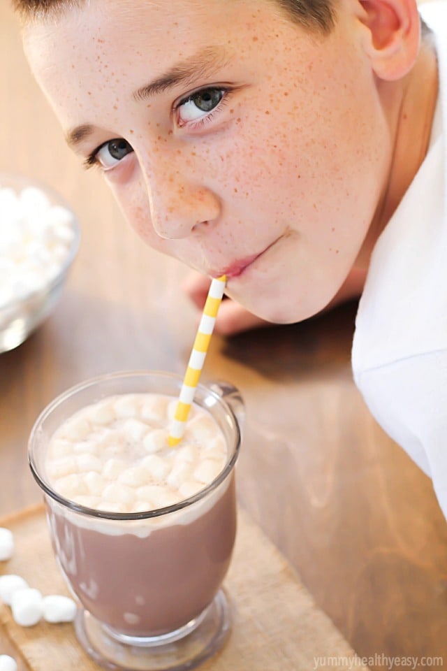 Crock Pot Hot Chocolate - the easiest way to make hot chocolate for a crowd!