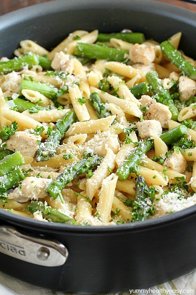 Creamy One-Pot Chicken Asparagus Pasta! Cooked in a creamy sauce and cooked from start to finish in only ONE pan. It's so simple and so easy plus the clean up is a breeze. It's perfect for spring and your busy schedule!