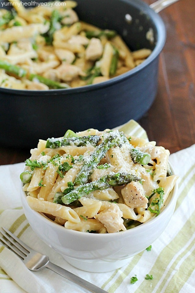 Creamy One-Pot Chicken Asparagus Pasta! Cooked in a creamy sauce and cooked from start to finish in only ONE pan. It's so simple and so easy plus the clean up is a breeze. It's perfect for spring and your busy schedule!