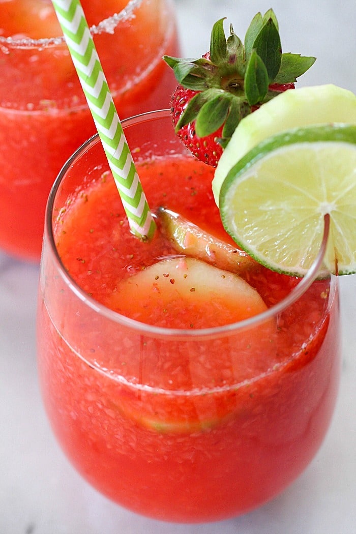 Strawberry Limeade to quench your thirst on a hot summer day! This drink recipe is a copycat of The Habit Burger Grill's Strawberry Limeade recipe. It's easy to make and lower-sugar thanks to Truvía® sweeteners! Definitely a must-make drink! AD