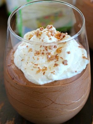 Chocolate Mousse that's incredibly easy to make with only 5 simple ingredients and a few steps from start to finish! You won't believe how creamy and totally delicious it is. Fancy enough for a party but easy enough for a quick dessert any night of the week. :) AD