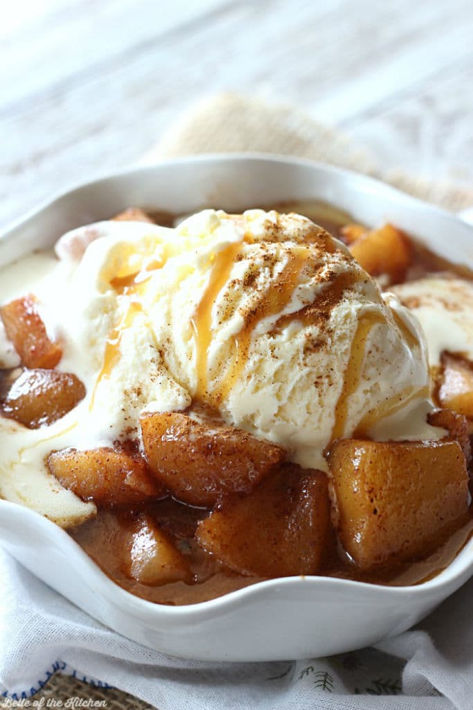 Enjoy apple season with these 30 Sweet & Savory Fall Apple Recipes!