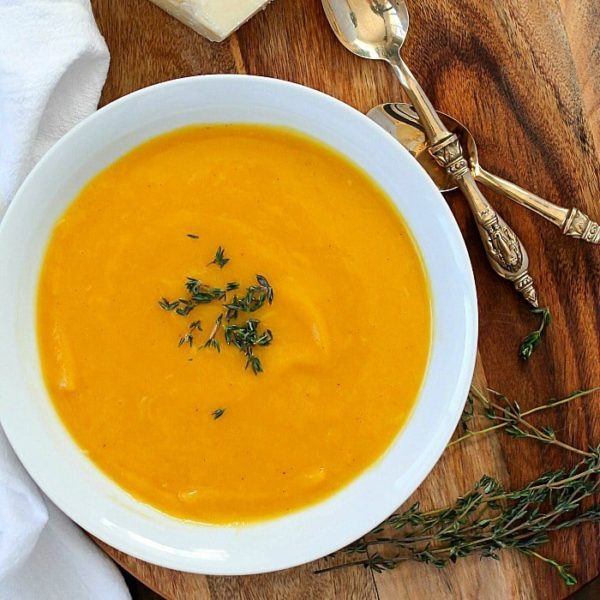 This is the BEST ever EASY Butternut Squash Soup! Only a few ingredients to make this incredible soup. This is one of our favorite soups to make on a cold day! (Vegetarian, gluten-free, paleo and clean eating)
