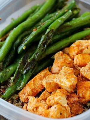 Be prepared to eat healthy for the week by making your meals in advance! These Meal Prep Baked Lime Chicken Bowls are not just healthy but also delicious! Chicken breasts are cubed and marinated in a chili-lime marinade and then baked and paired with quinoa and green beans for make-ahead healthy meals!